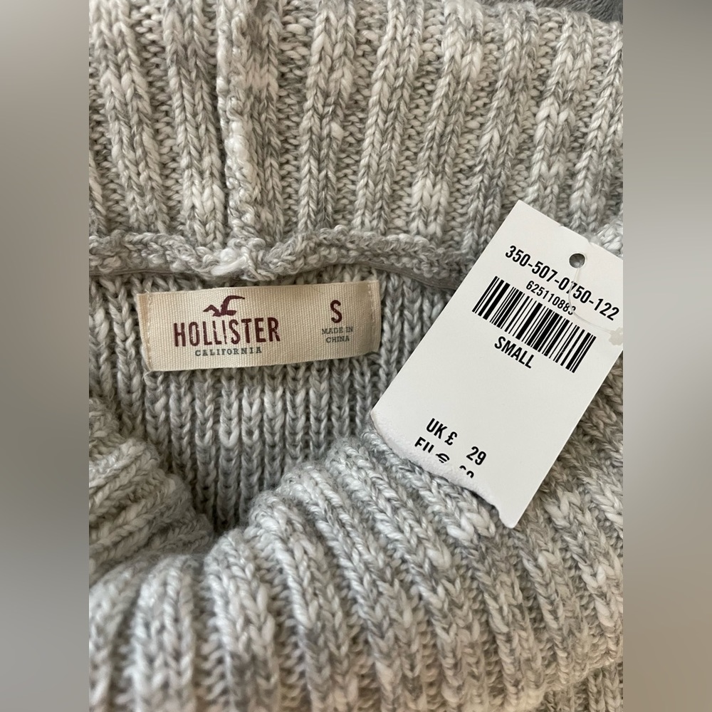 Hollister Women’s Chunky Knit Off The Shoulder S - Picture 2 of 4